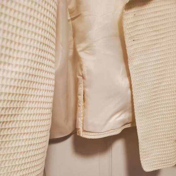 Talbots Winter White Double-Breasted Jacket 22W EUC - Picture 11 of 12